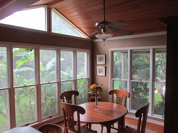 2nd image of 699 Marilyn Dr