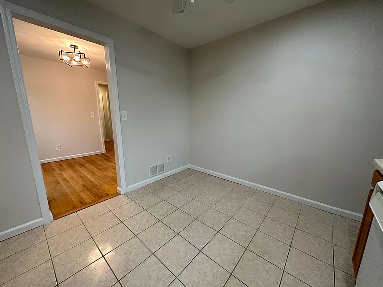 1215 Biscayne Blvd #2 — Photo 12