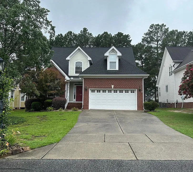87 Cottswold Ln
