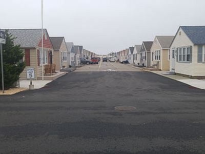 2nd image of 187 W Central Ave