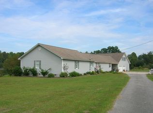 2936 Live Oak Dr, Loris, SC 29569