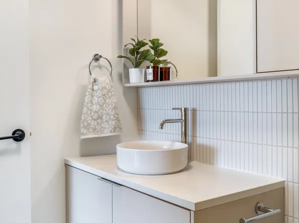 873 Communipaw Avenue image 56 of 90