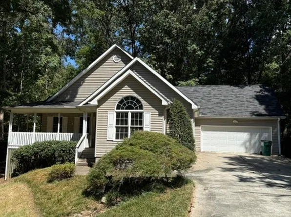 905 N Crestview Dr, Seneca, SC 29678