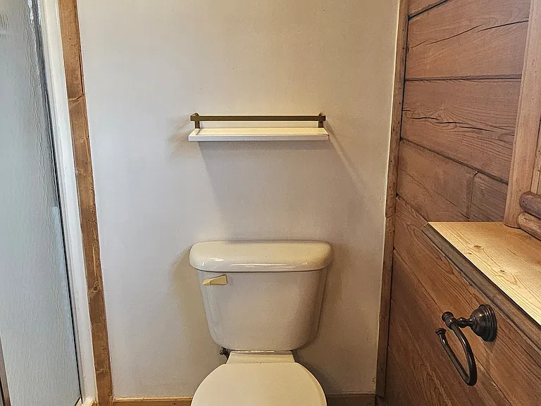 181 Halfway Rd — Photo 17