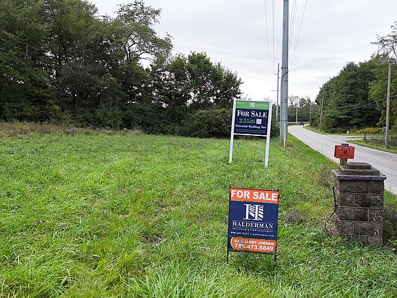 2nd image of N/a S Strawtown Pike