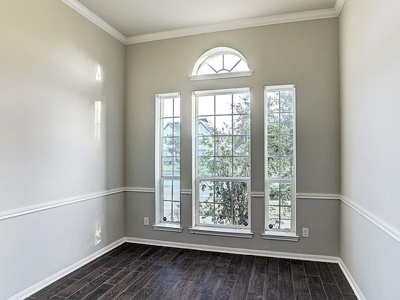 2nd image of 1741 Coral Cliff Dr