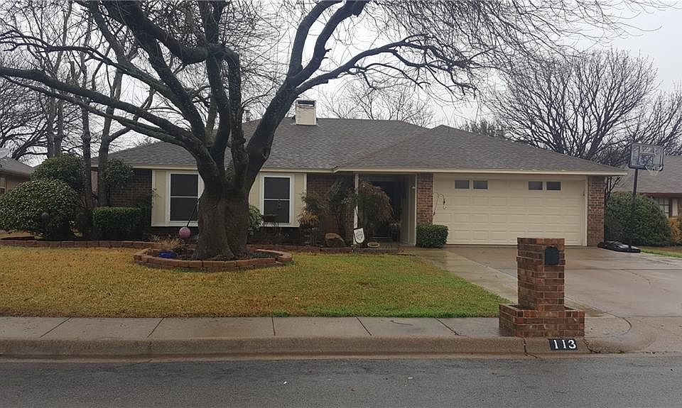1st image of 113 Bryn Mawr Ln