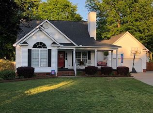 28 Glad Tidings Ln, Lugoff, SC 29078
