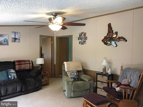 2nd image of 13 White Pine Dr