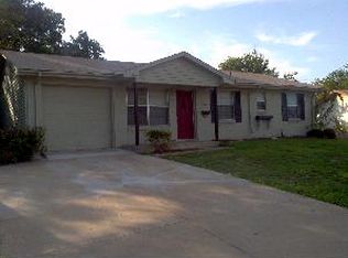 1221 Gillette Dr, Mesquite, TX 75149