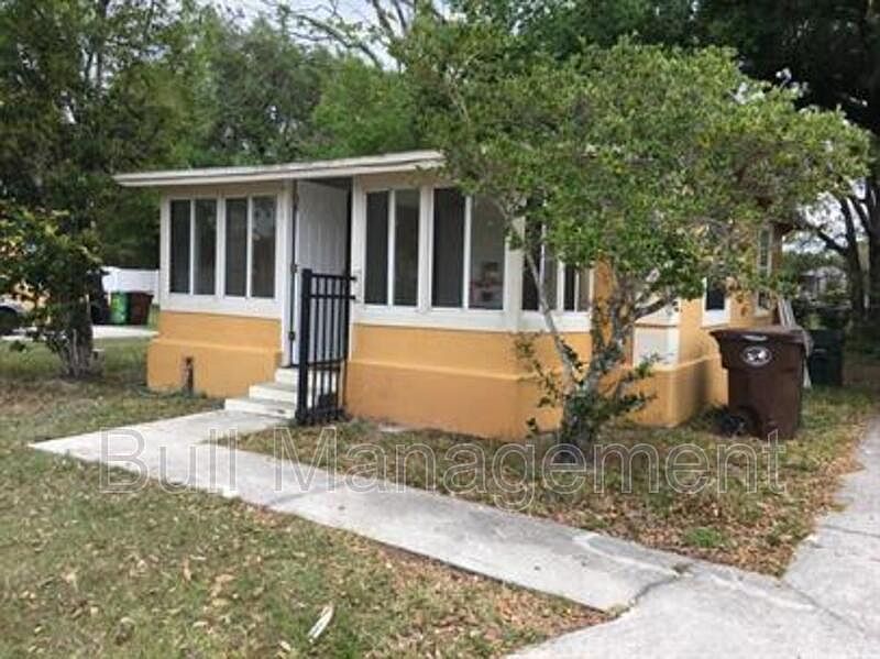 1st image of 609 N Emory Ave #609