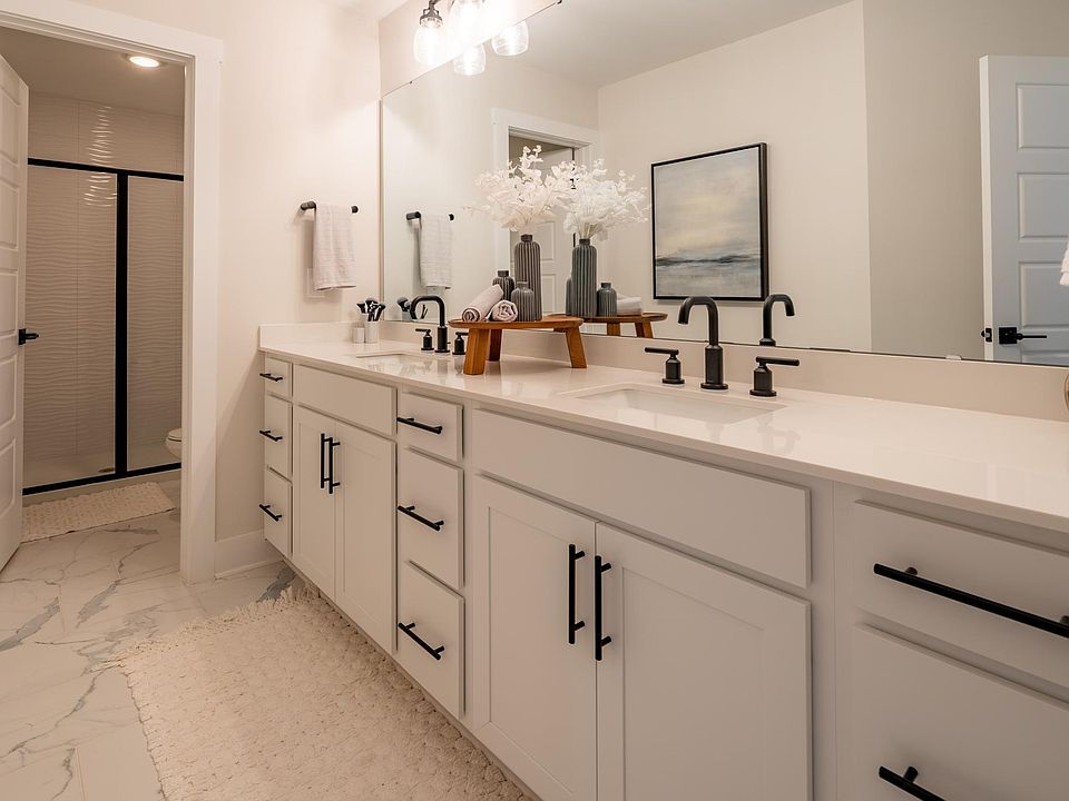 1st image of 671 Melville Dr #92