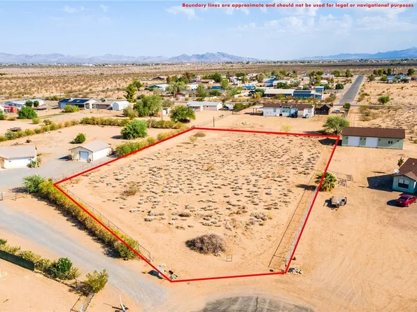 5605 W San Pedro Pl, Golden Valley, AZ 86413