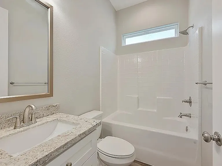 407 Ash St — Photo 10