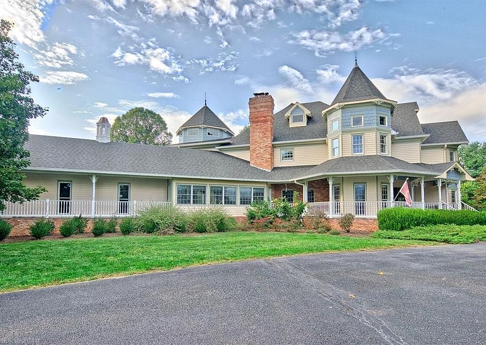 1st image of 485 Emerald Blvd