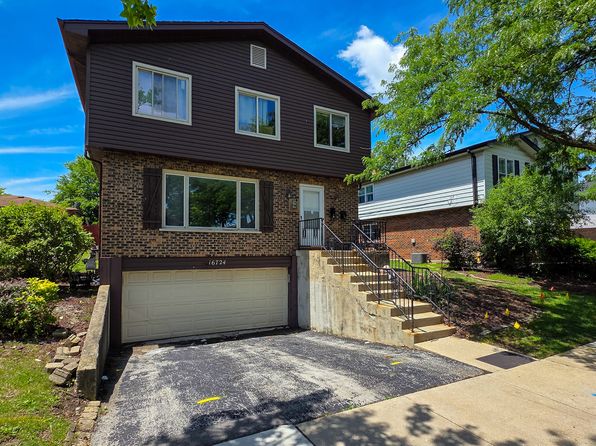 16724 Hillside Pl #1, Tinley Park, IL