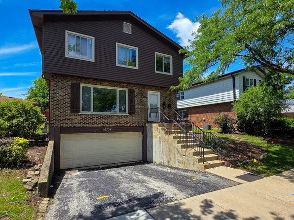 16724 Hillside Pl, Tinley Park, IL 60477