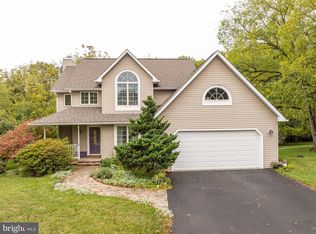 94 Shady Meadows Ct, Charles Town, WV 25414