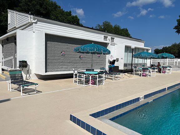5th image of 3373 S Royal Oaks Dr APT 15-8