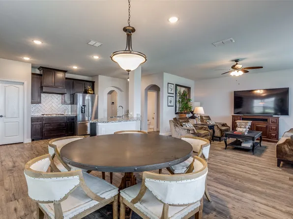 1303 Highcroft Ln, Forney, TX 75126