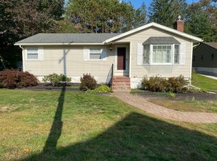 10 Lake St, Spencer, MA 01562