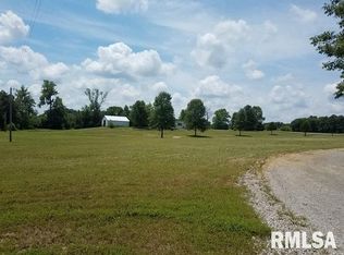 318 Pyatt Cutler Rd, Percy, IL 62272