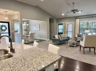 1884 Sedgefield Dr, Ooltewah, TN 37363