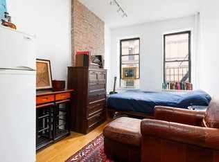 38 Orchard St #2G, New York, NY 10002