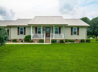 165 Derby Ln, Sparta, TN 38583