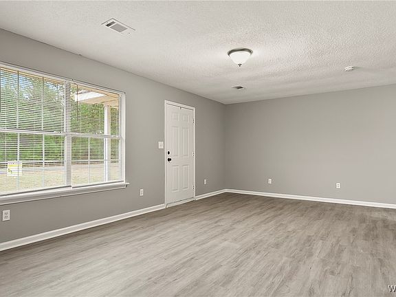 3rd image of 4726 2nd St E