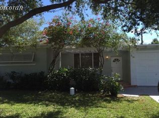 230 Santa Lucia Dr, West Palm Beach, FL 33405