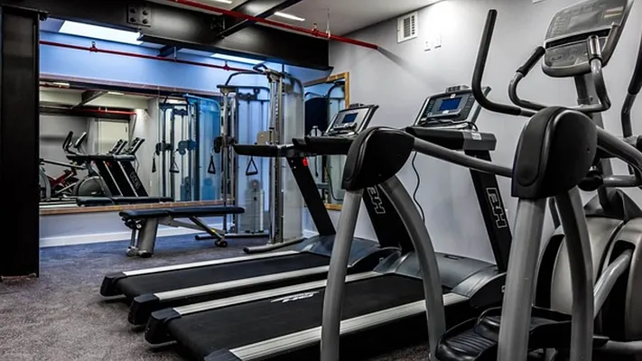 Rented by Nooklyn NYC LLC | media 65