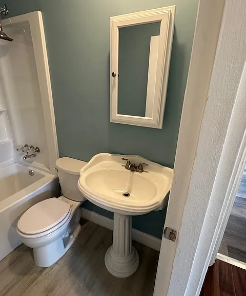 3443 Glendale Ave — Photo 4