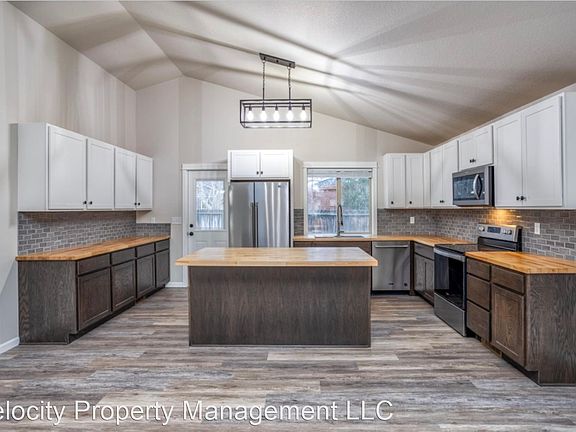 2nd image of 707 NW 21st St