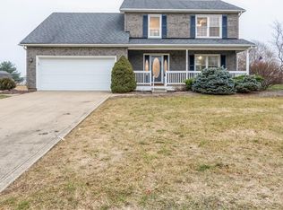34833 Deer Run Dr, North Ridgeville, OH 44039