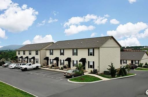 1st image of 1177 Stonecrest Ct