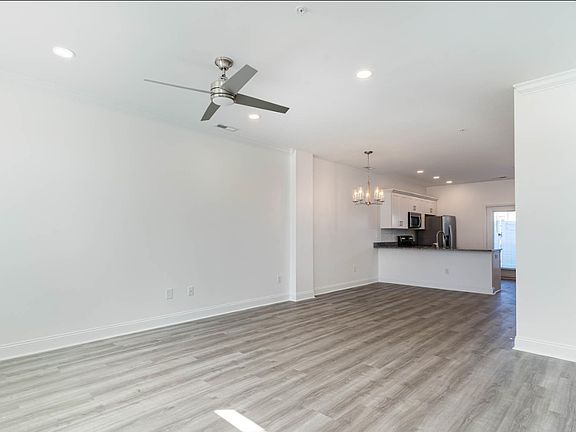 3rd image of 3534 Pampas Dr #C