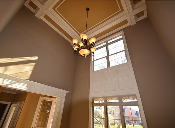 4th image of 302 Ledgewood Dr #18