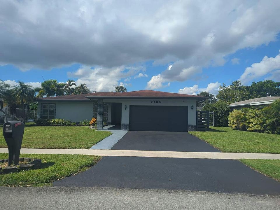 1st image of 8165 NW 66th Ter