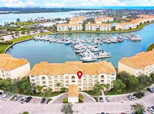 13 Harbour Isle Dr W UNIT 304, Fort Pierce, FL 34949