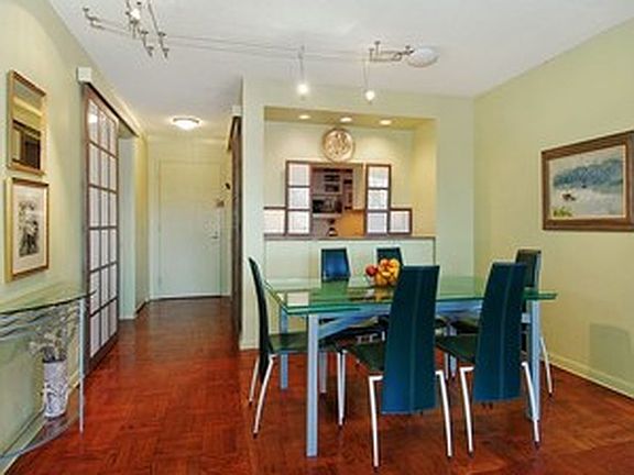 5th image of 225 W 83rd St #7DE