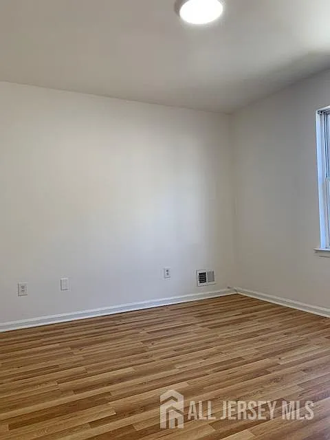 3 bed, 3.0 bath, $3,050 — Photo 3