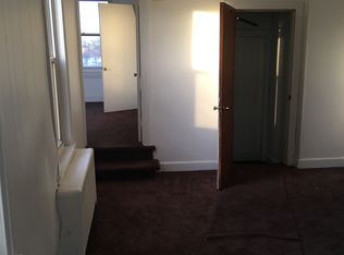 718 W Front St, Florence, NJ 08518
