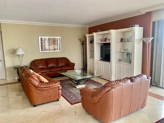 4th image of 19355 Turnberry Way APT 24E