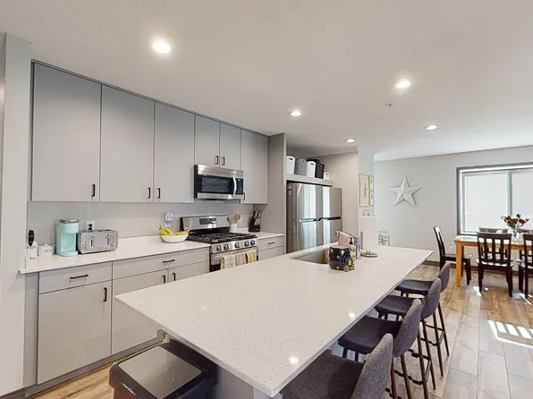 707, 709, 711, 713 13th Ave SE (4 Units), 707 13th Ave SE, Minneapolis, MN 55414