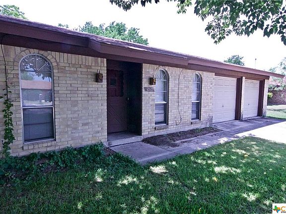 3rd image of 1010 Bonner Dr