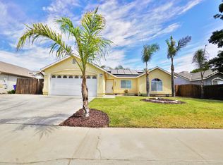 1162 Yosemite Dr, Hanford, CA 93230
