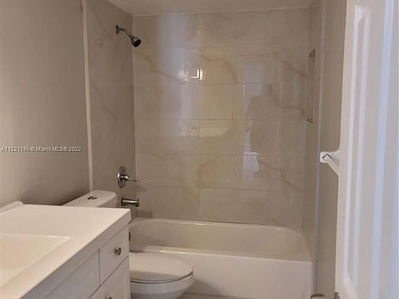 3rd image of 10131 NW 35th St #13
