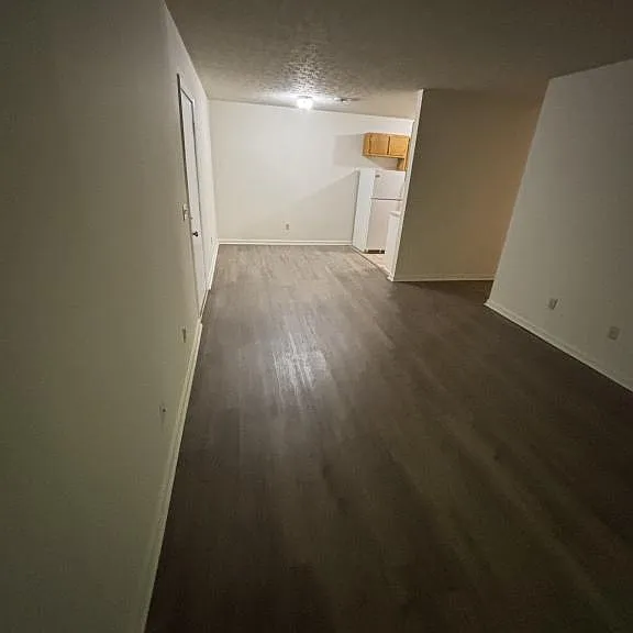 305 Farside Dr #4 — Photo 5