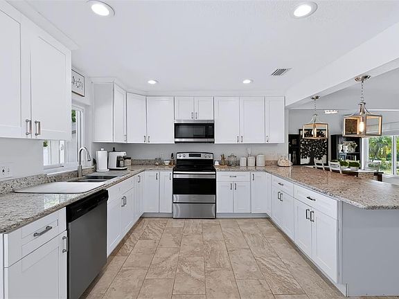 3rd image of 615 BROOKSIDE DRIVE